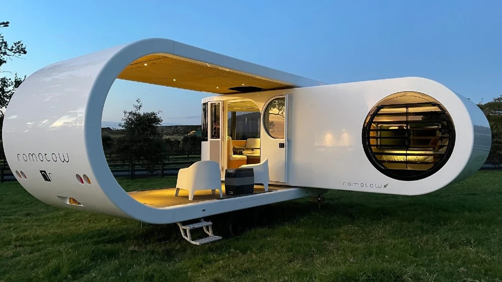 Buy Romotow T8 Online Rotating Glamping RV
